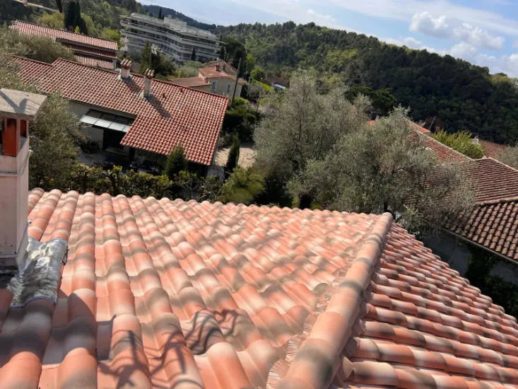 Réalisation LJ Couverture Var